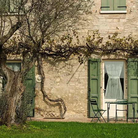 Country house Cascina Le Preseglie Desenzano del Garda