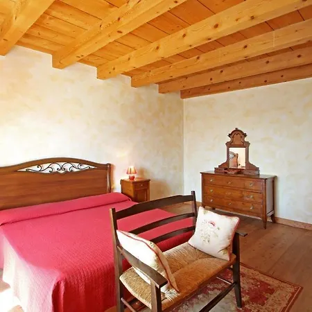 Cascina Le Preseglie Country house Desenzano del Garda